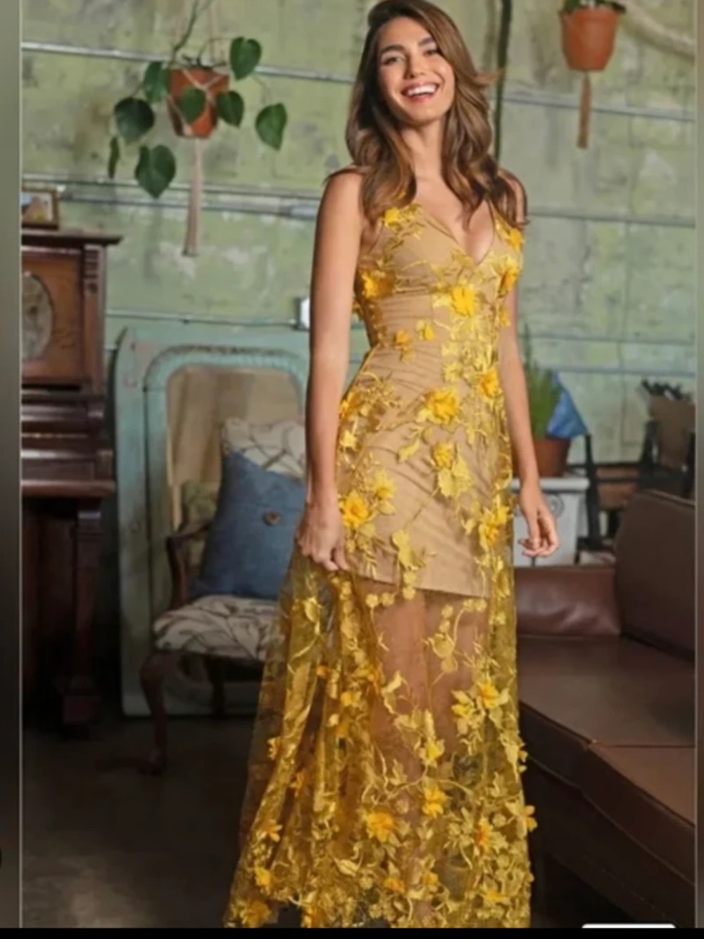 Dress the Population Yellow Floral Appliqué Maxi Dress - Picture 2 of 12